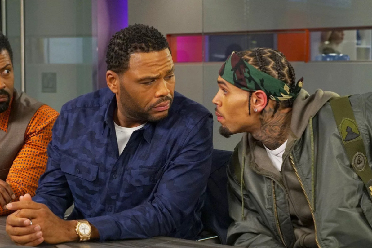 The Dr. Vibe Show™: Black-ish Became Its Own Worst Enemy When It Cast